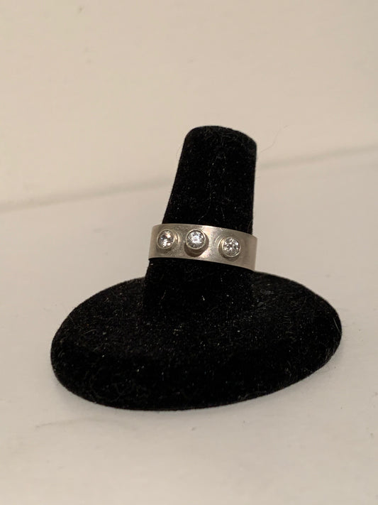 Silver Banded Ring w/ 3 CZ